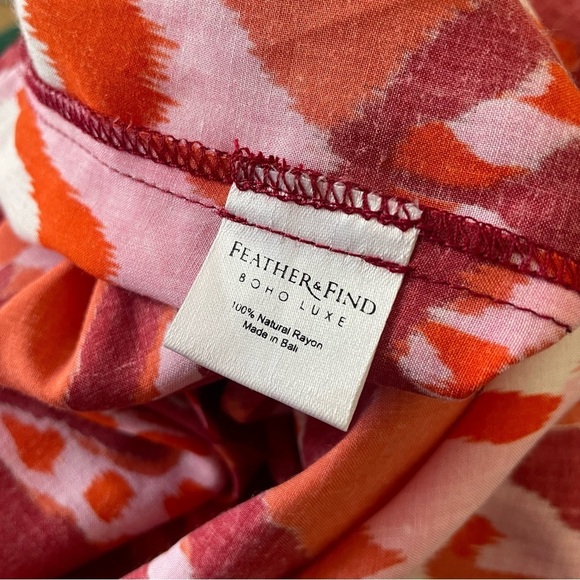 Feather & Find Ruffle Trim Tie V-Neck Red Multi Printed Rayon Paradiso Top EUC S - Picture 6 of 9